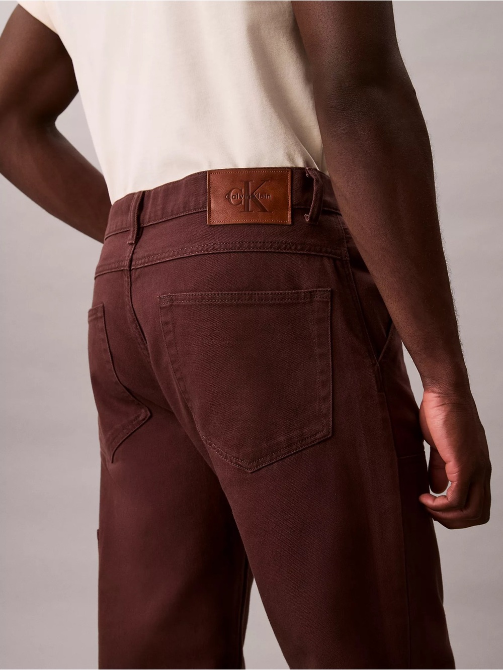 Calvin Klein Menโs Brown Straight Jeans